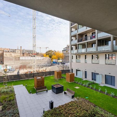 Westside River Apartment Budapeszt Zewnętrze zdjęcie