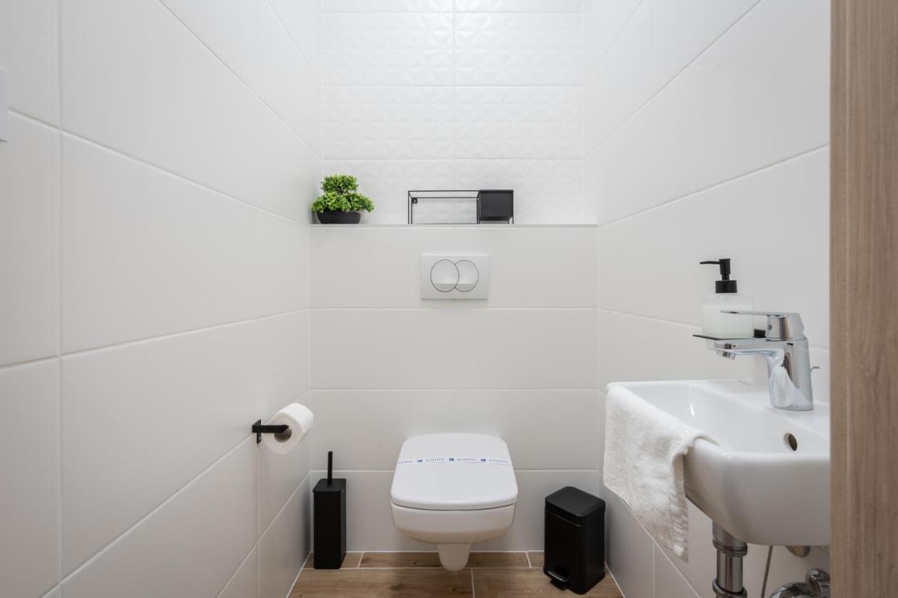 Westside River Apartment Budapeszt Zewnętrze zdjęcie